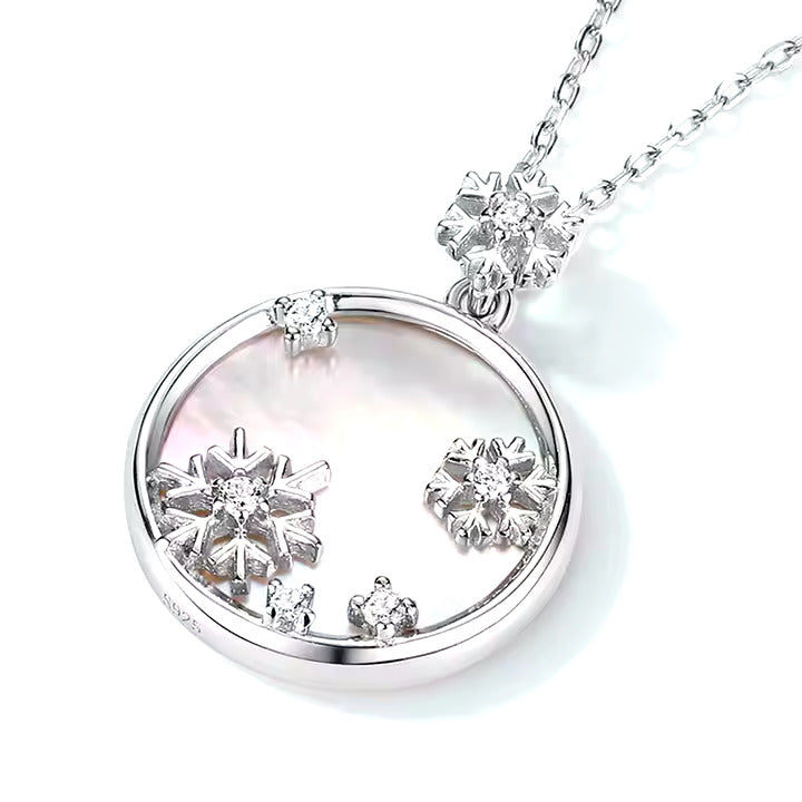 Snowflake Radiance Pendant Necklace in Rhodium-Plated Sterling Silver