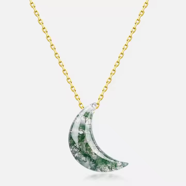 Moss Moon Pendant Necklace in 18K Gold