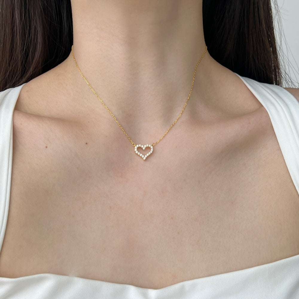 Rhea Heart Necklace – 925 Sterling Silver |18k Gold Plating